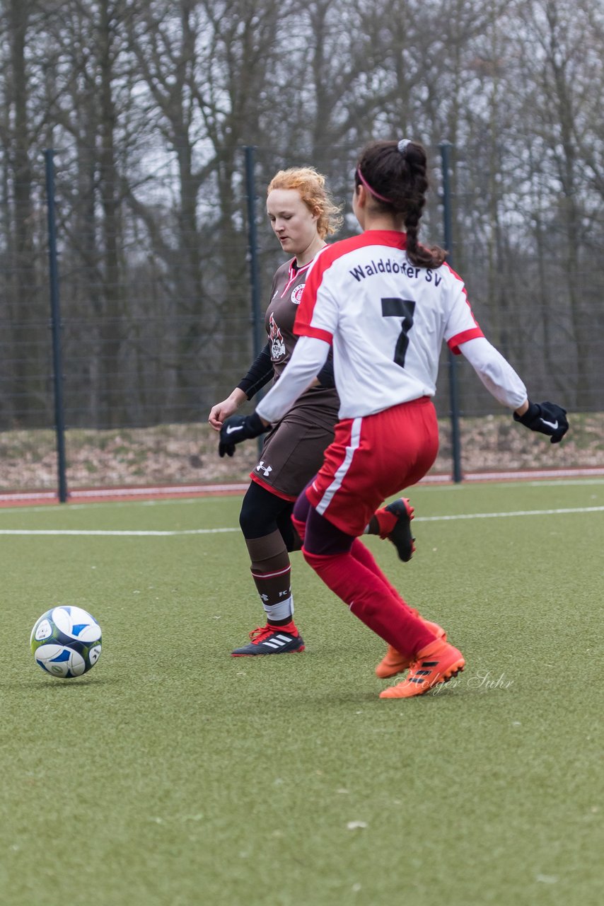 Bild 182 - B-Juniorinnen Walddoerfer - St.Pauli : Ergebnis: 4:1